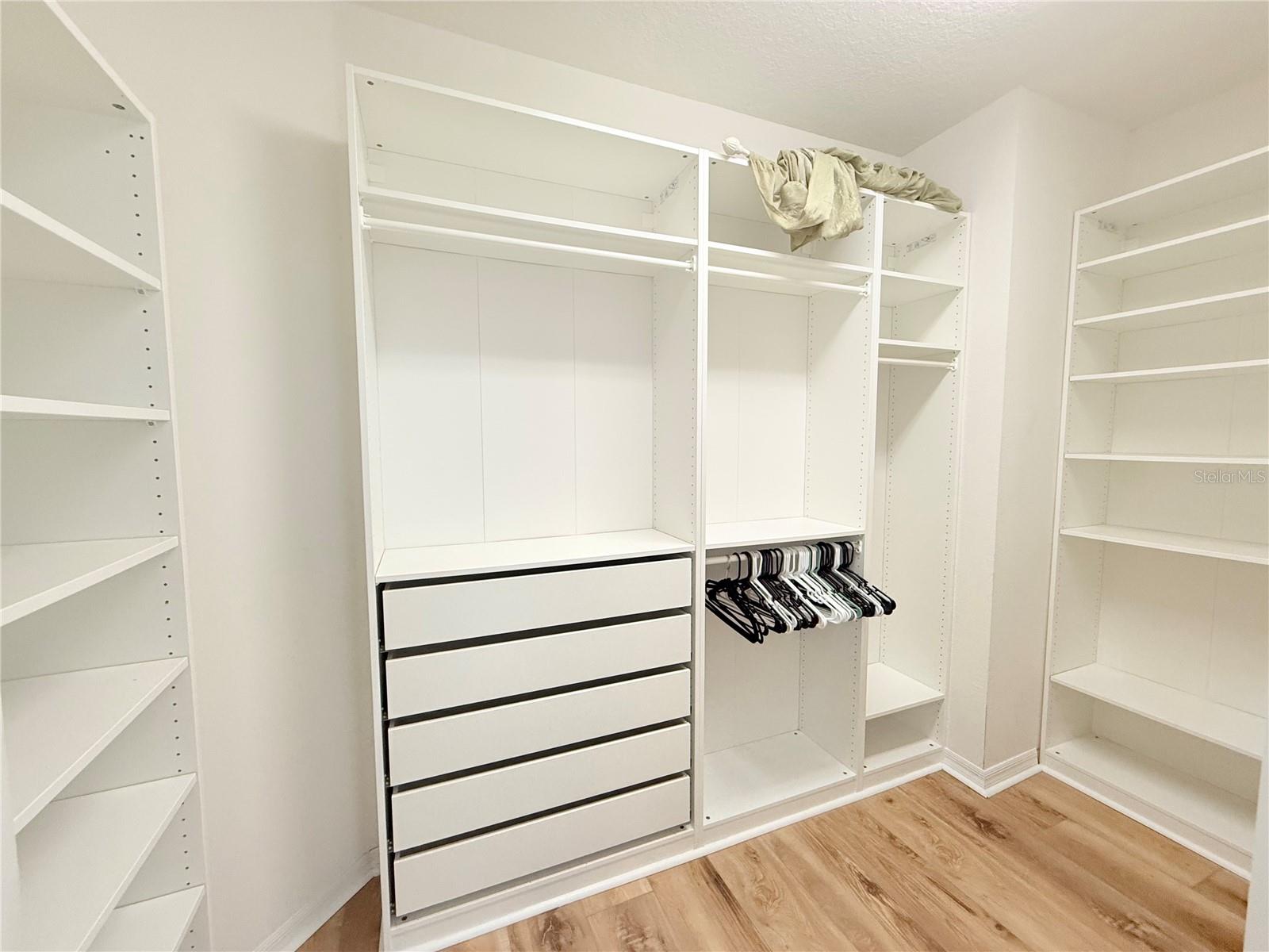 CELEBRATION SOUTH VILLAGE UNIT 02 - Residential Lease