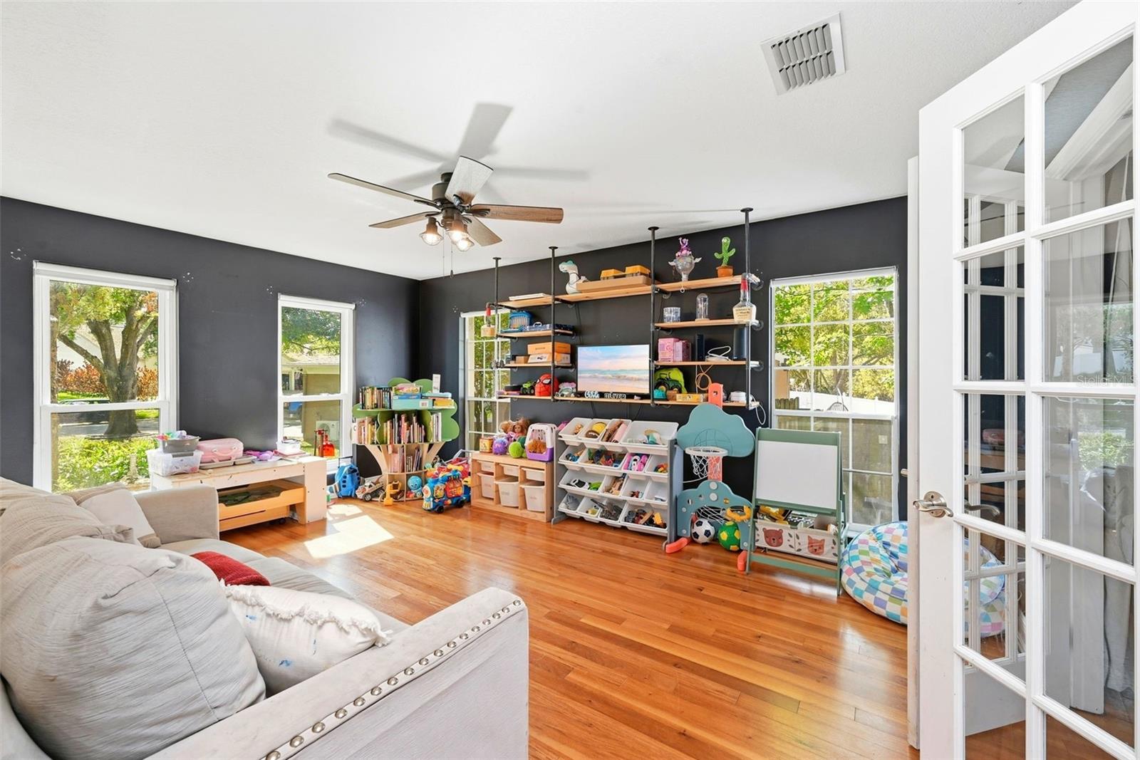 LAKE OLYMPIA NORTH VILLAGE - Residential