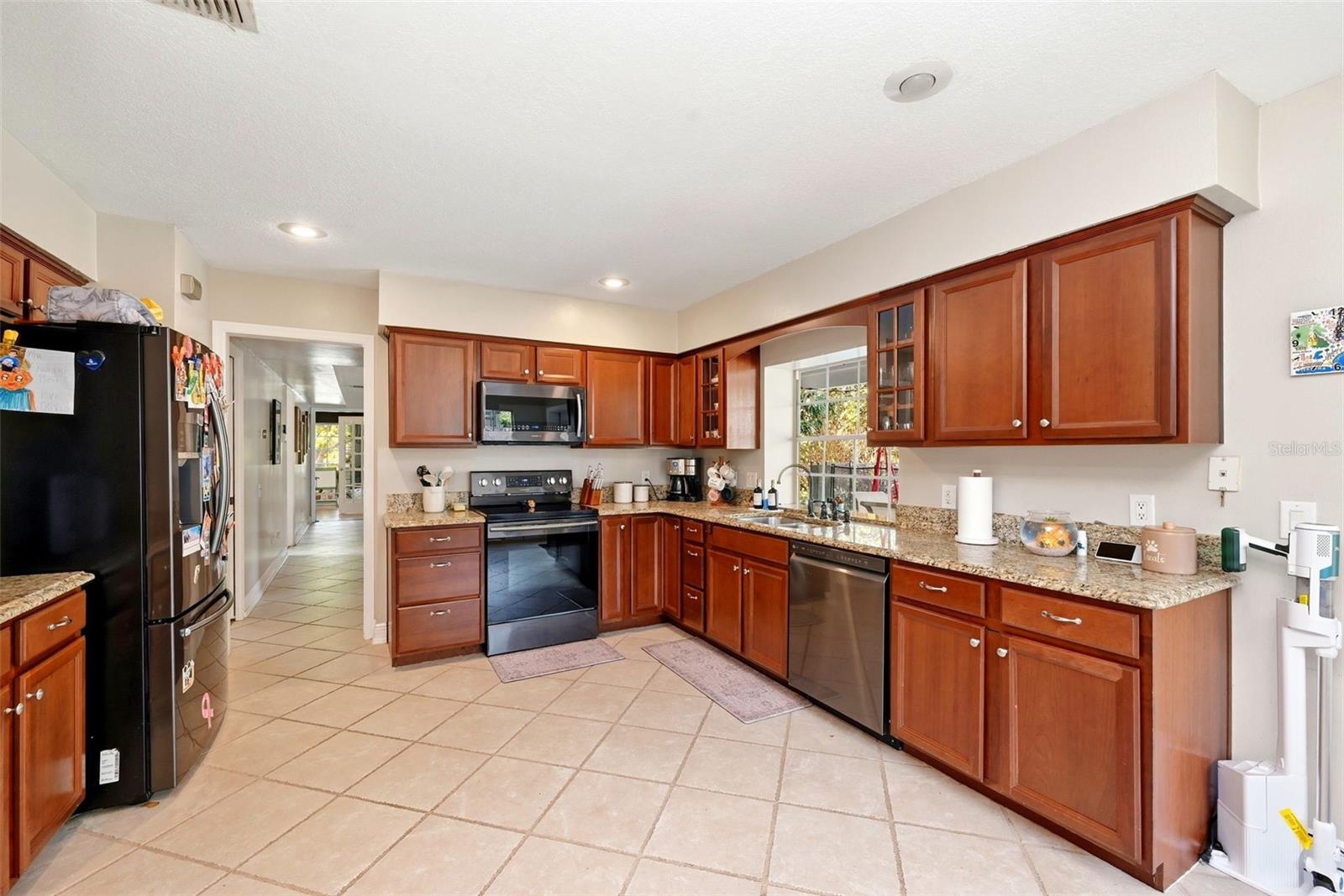 LAKE OLYMPIA NORTH VILLAGE - Residential