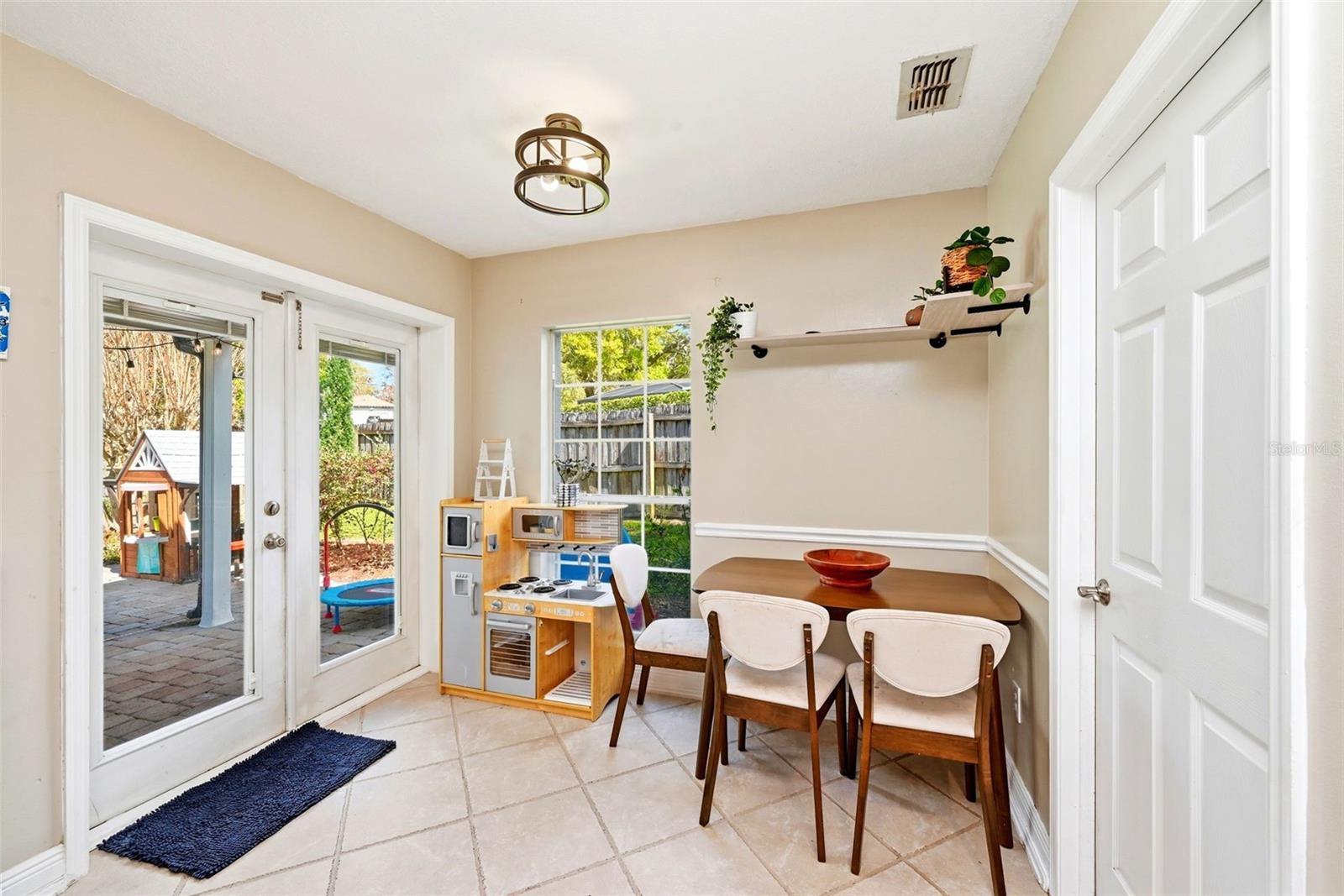 LAKE OLYMPIA NORTH VILLAGE - Residential