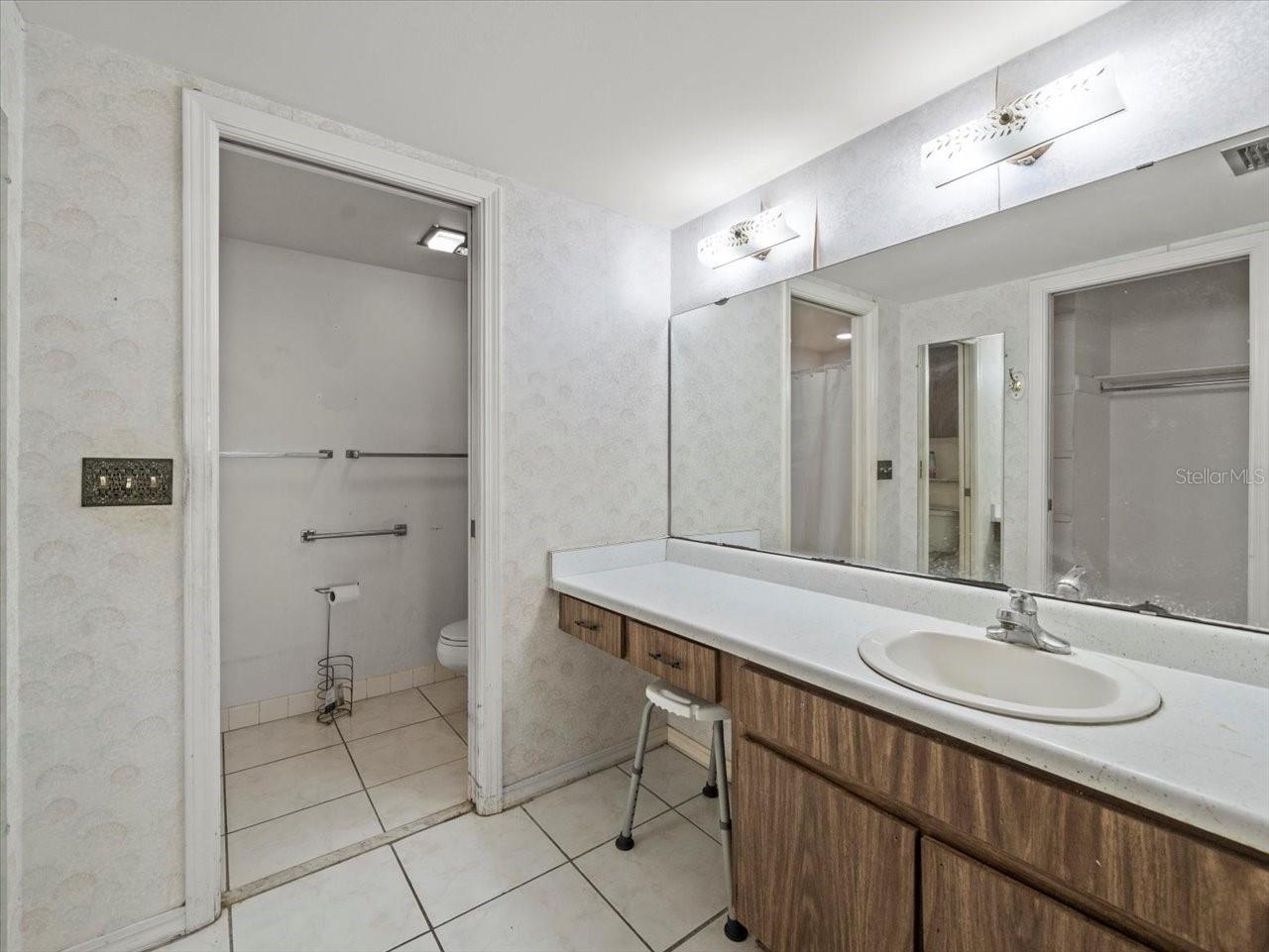 CARROLLWOOD SUB UNIT N - Residential