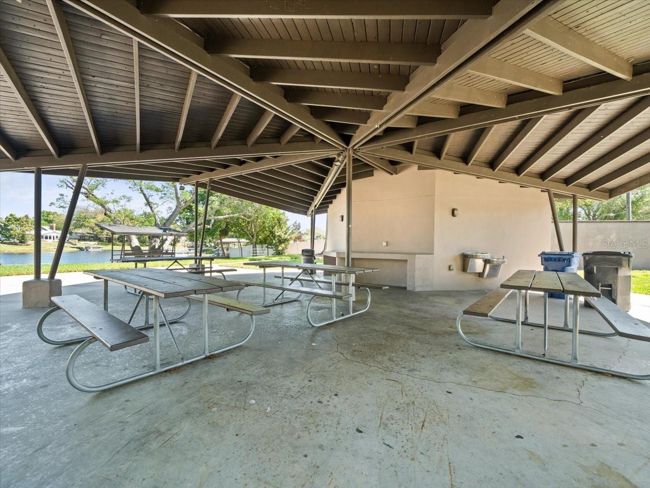 CARROLLWOOD SUB UNIT N - Residential