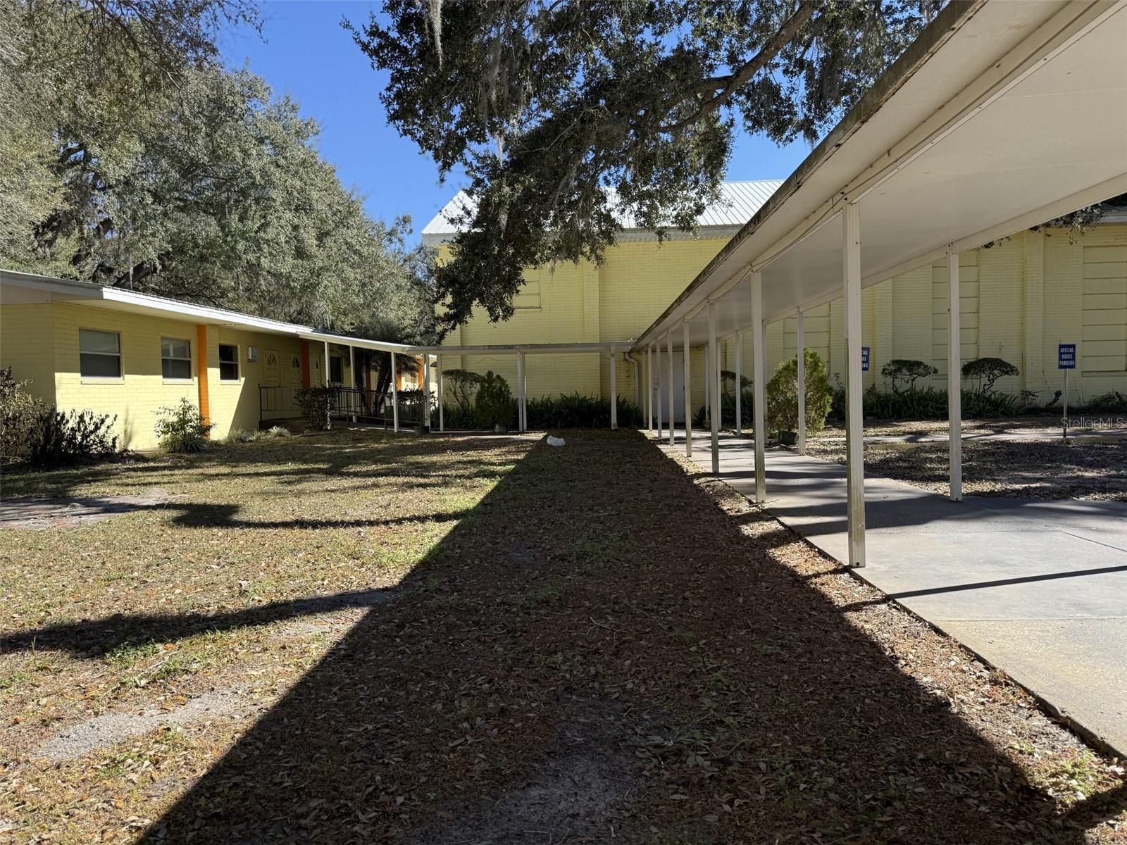 ACREAGE & UNREC - Commercial Sale