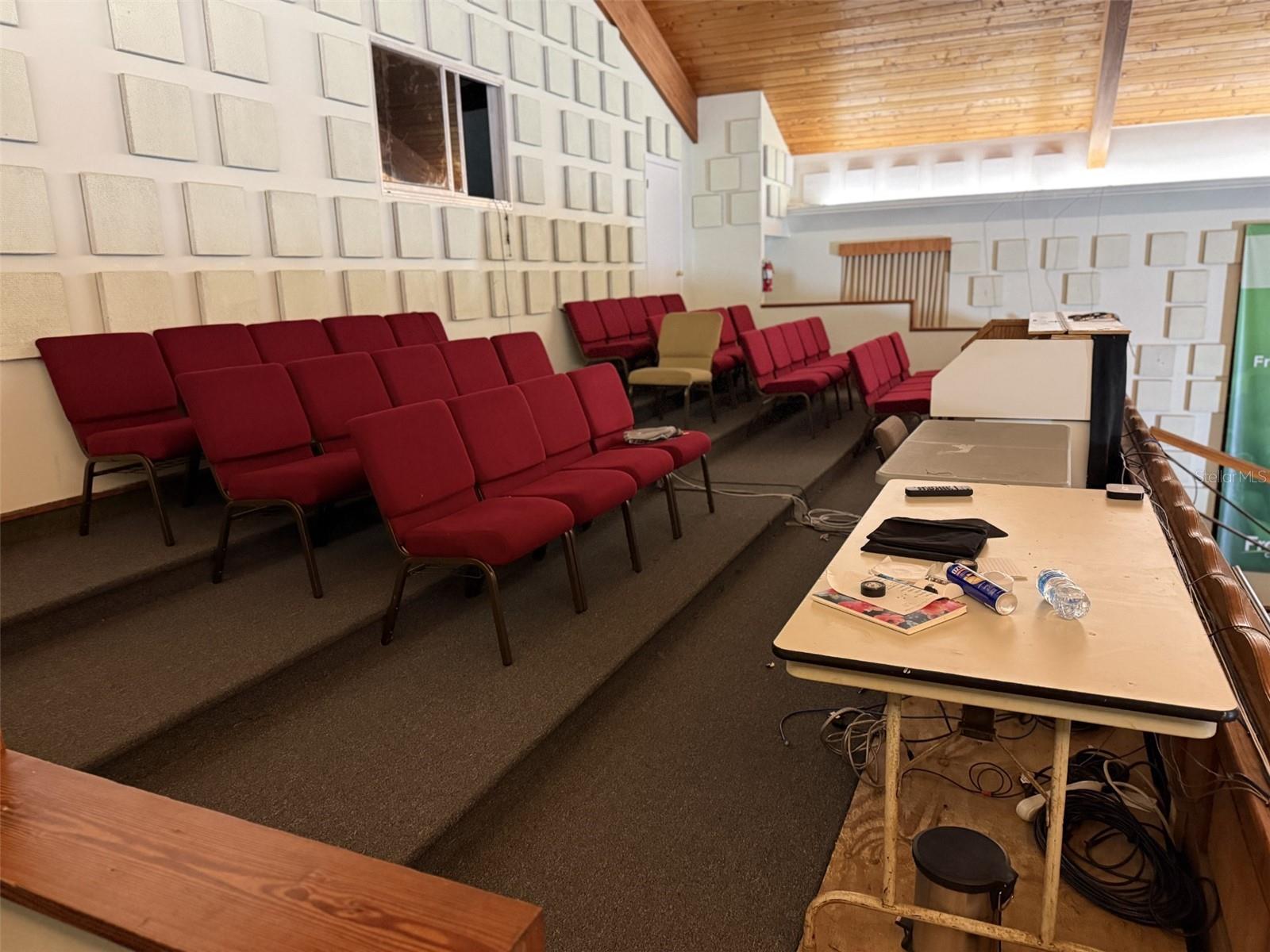 ACREAGE & UNREC - Commercial Sale