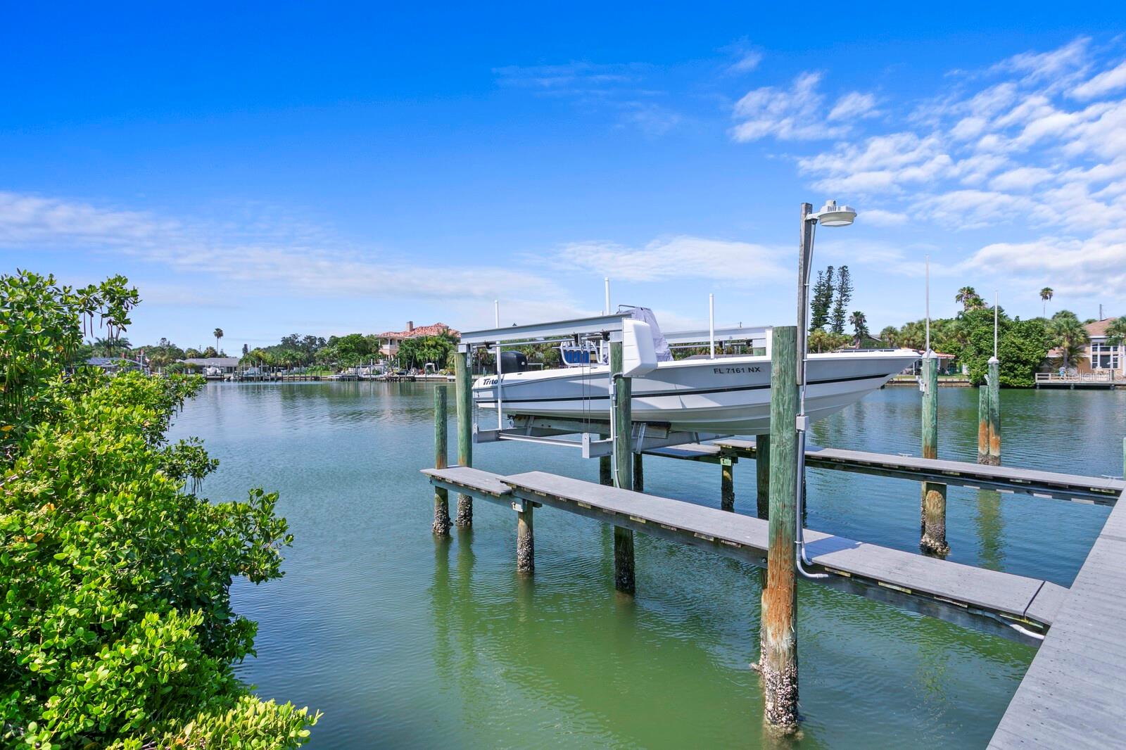 MANGROVE POINTE SUB - Residential