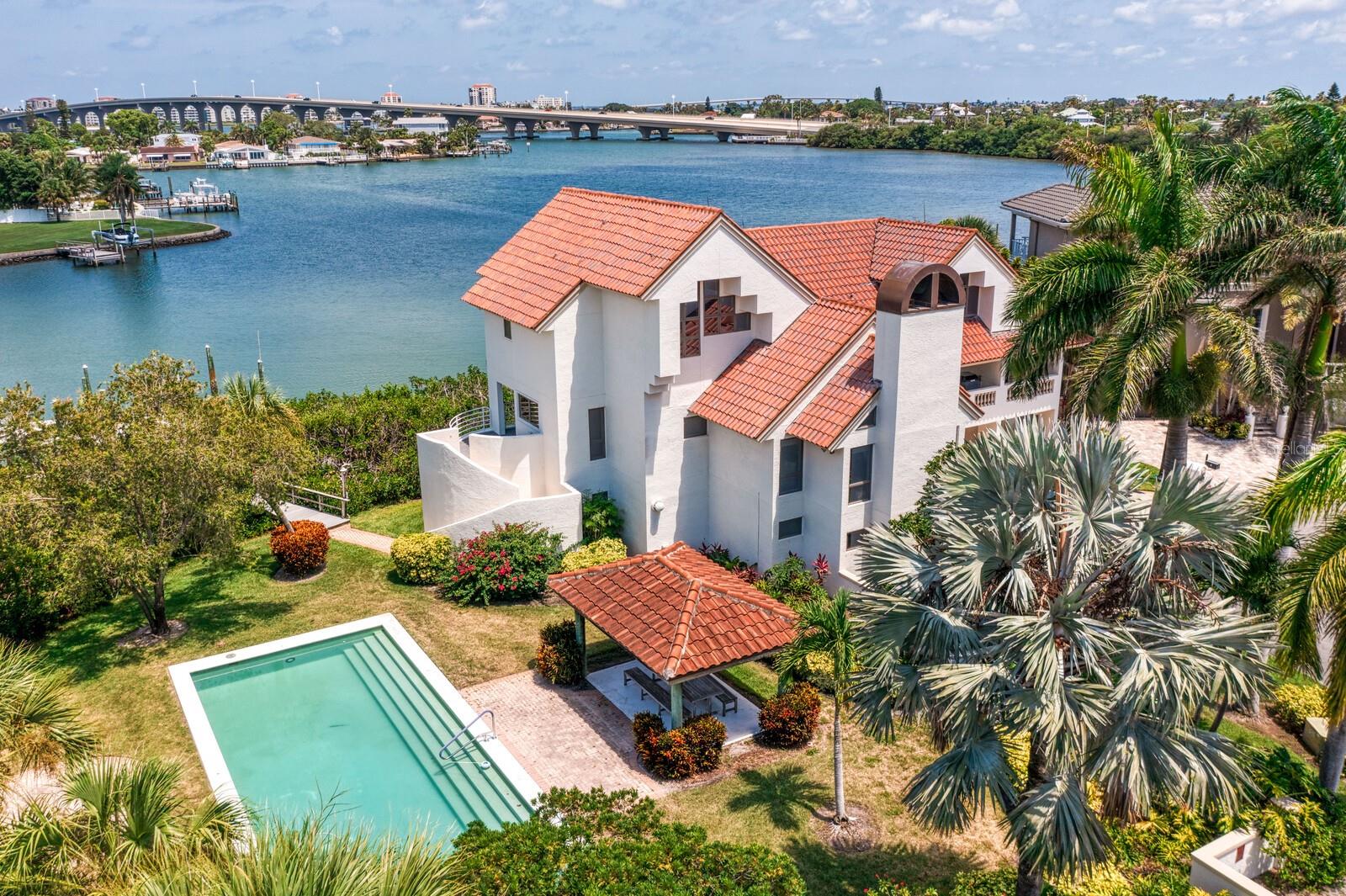 MANGROVE POINTE SUB - Residential