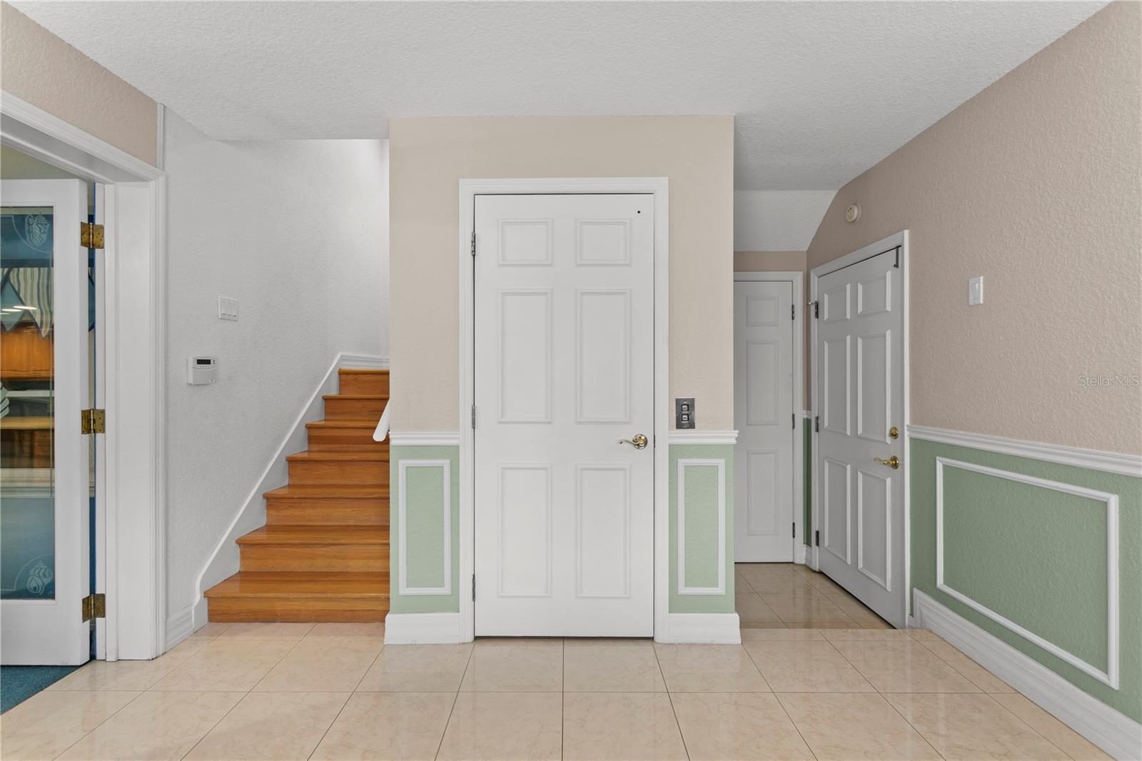 MANGROVE POINTE SUB - Residential