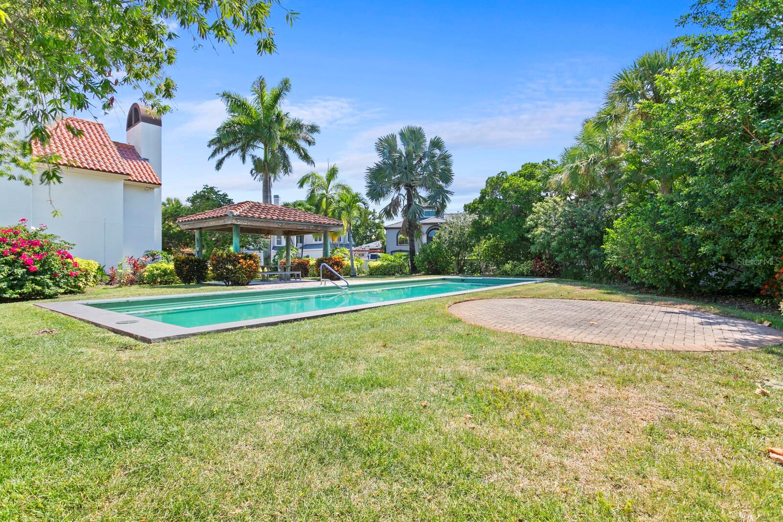 MANGROVE POINTE SUB - Residential