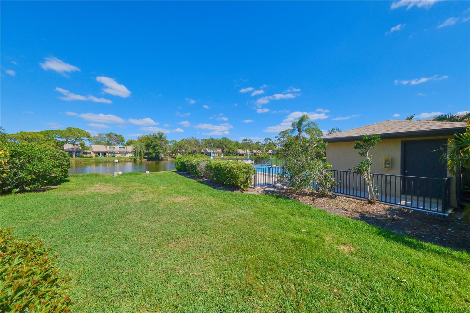 SPRINGLAKE - Residential