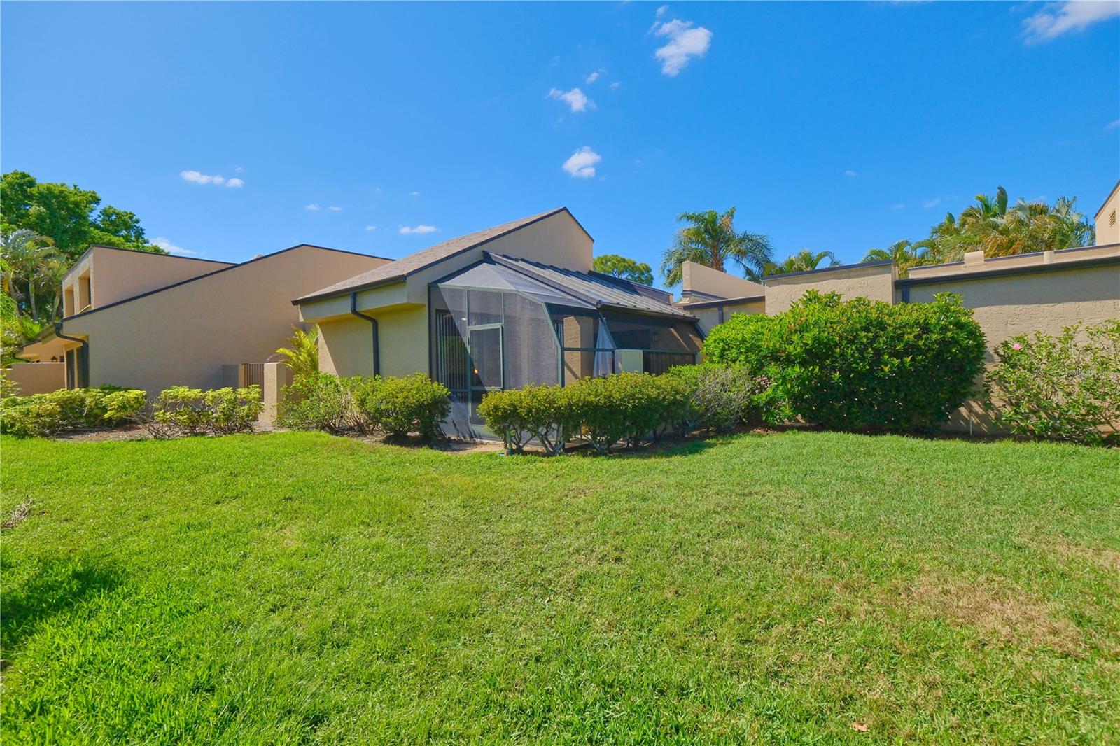 SPRINGLAKE - Residential