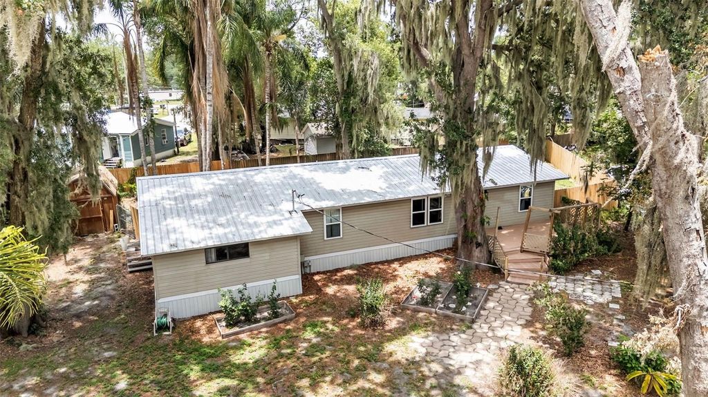 Photo of 3317 Oak Meadows Lane, Mulberry, FL 33860 (MLS # L4962233)