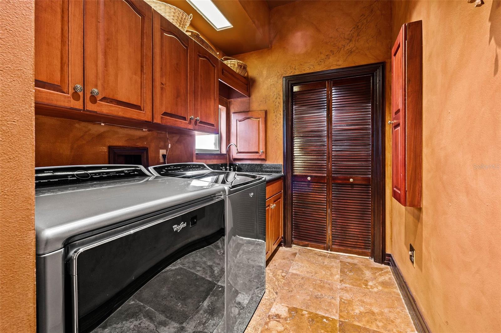 PHILIPPE POINTE - Residential