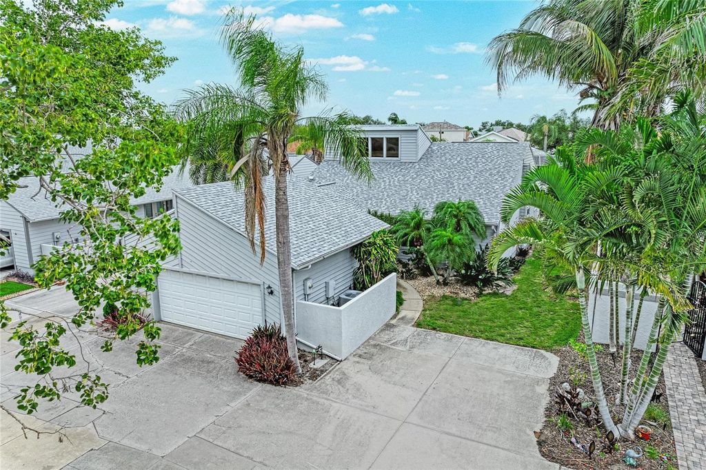 Photo of 11207 Longwood Ct #11207, Bradenton, FL 34209 (MLS # A4696182)