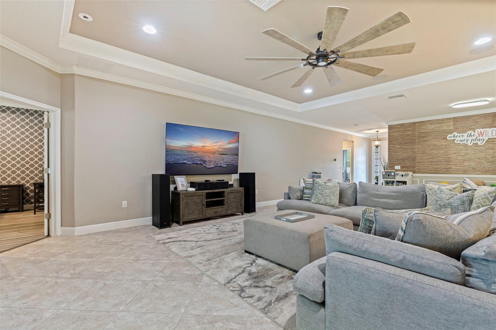EAGLES RETREAT - Residential