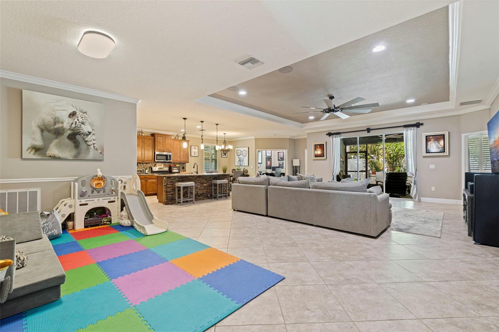 EAGLES RETREAT - Residential