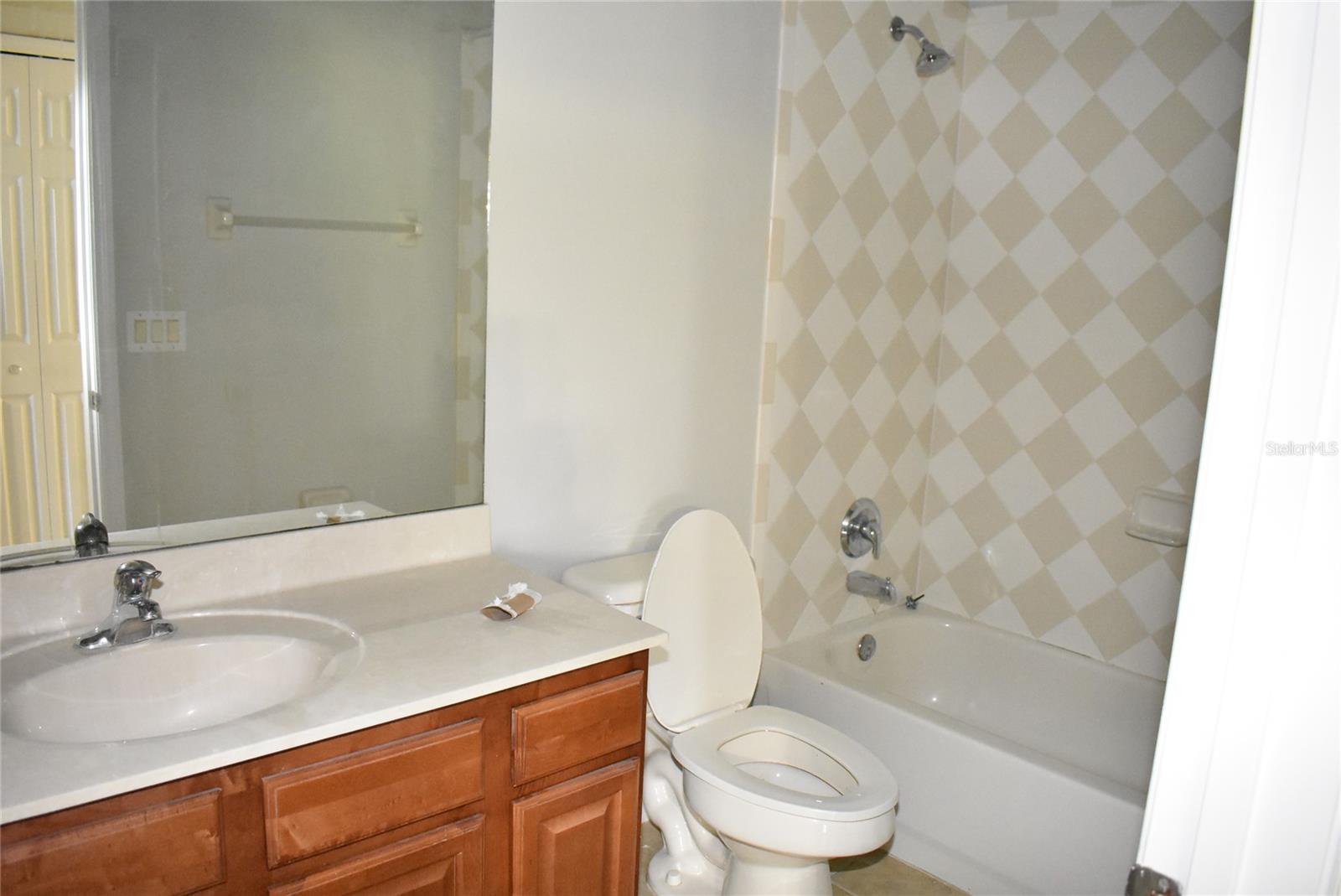 MOUNT DORA SUMMERBROOKE PH 01 - Residential Lease