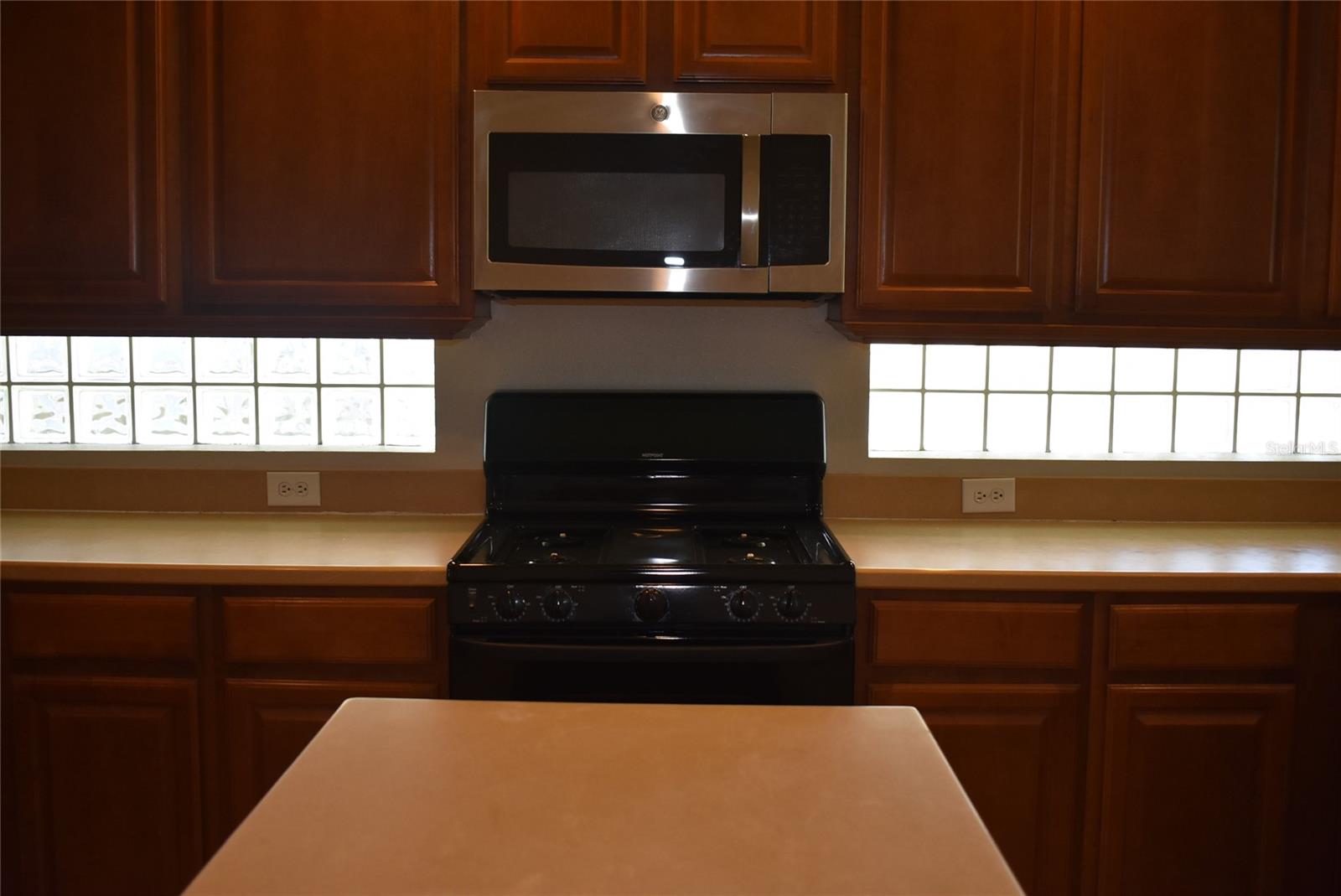 MOUNT DORA SUMMERBROOKE PH 01 - Residential Lease