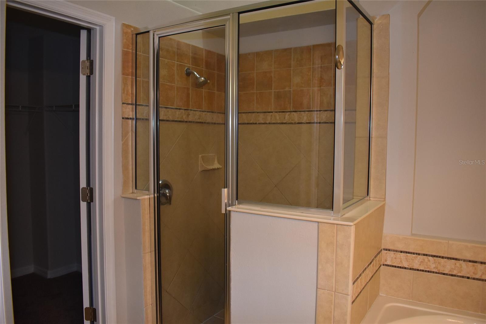 MOUNT DORA SUMMERBROOKE PH 01 - Residential Lease