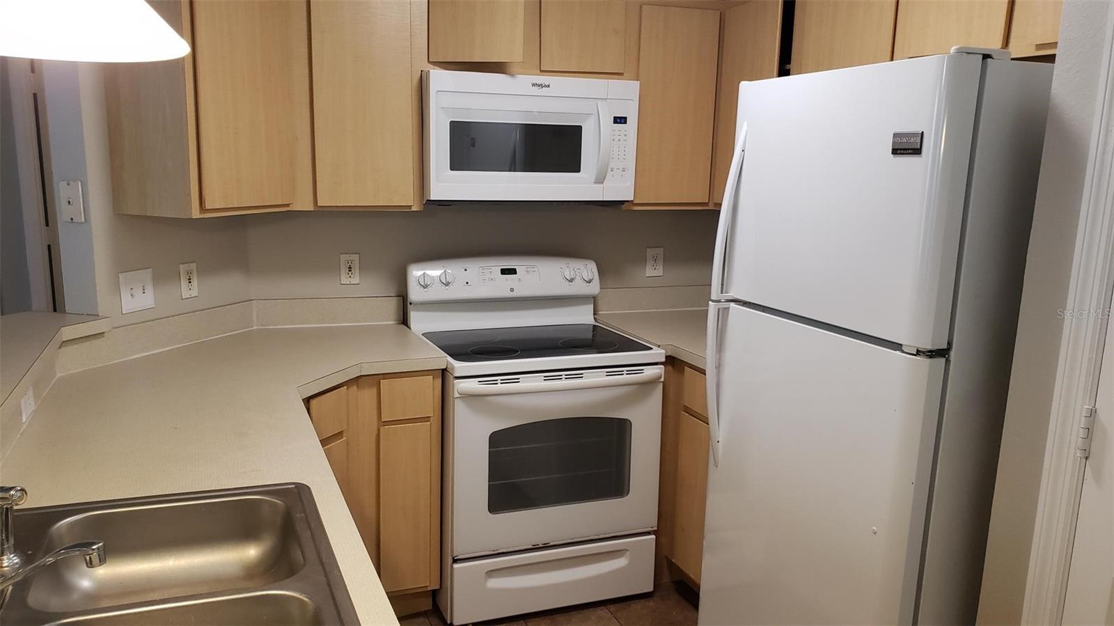 BORDEAUX - Residential Lease