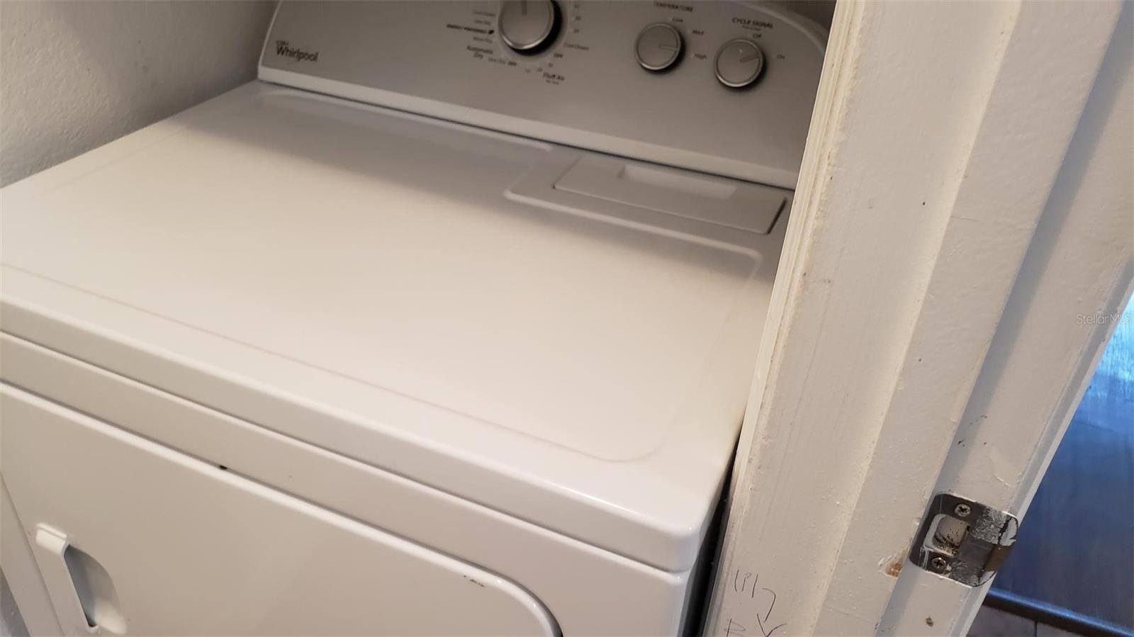 BORDEAUX - Residential Lease