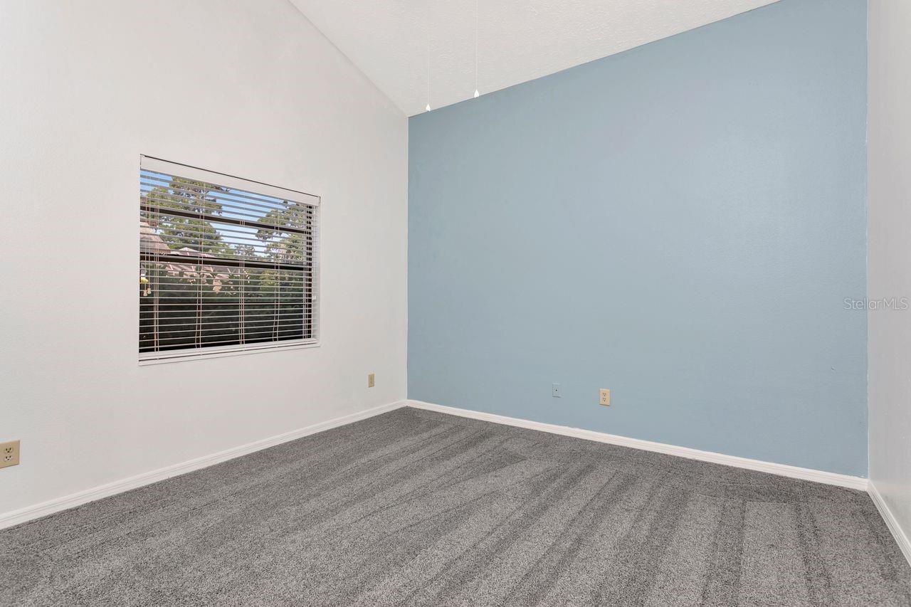 COUNTRY GATE - Residential