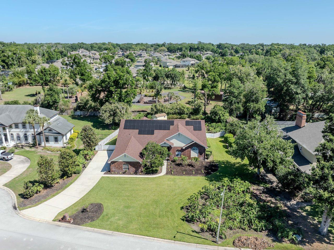 COUNTRY GATE - Residential