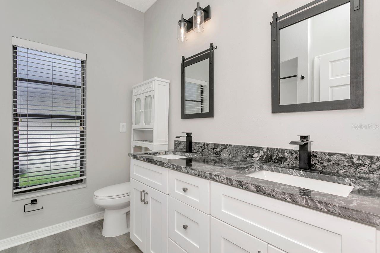 COUNTRY GATE - Residential