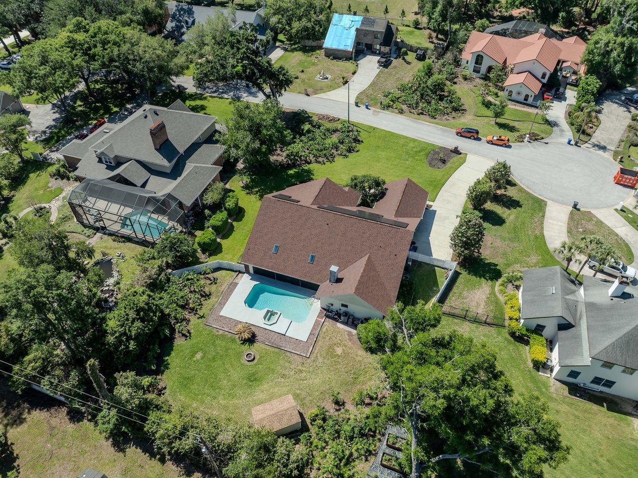 COUNTRY GATE - Residential