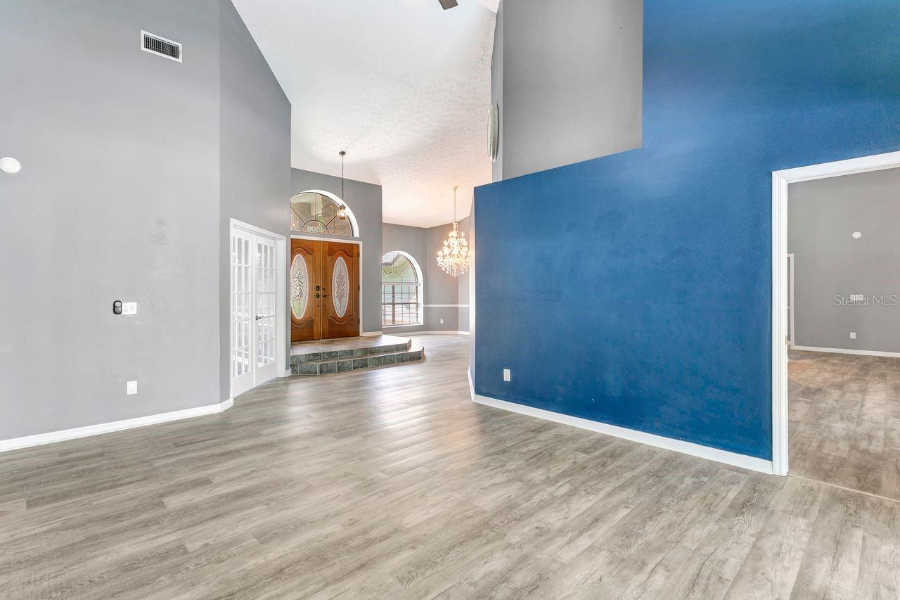 COUNTRY GATE - Residential