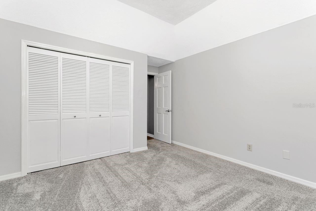 COUNTRY GATE - Residential