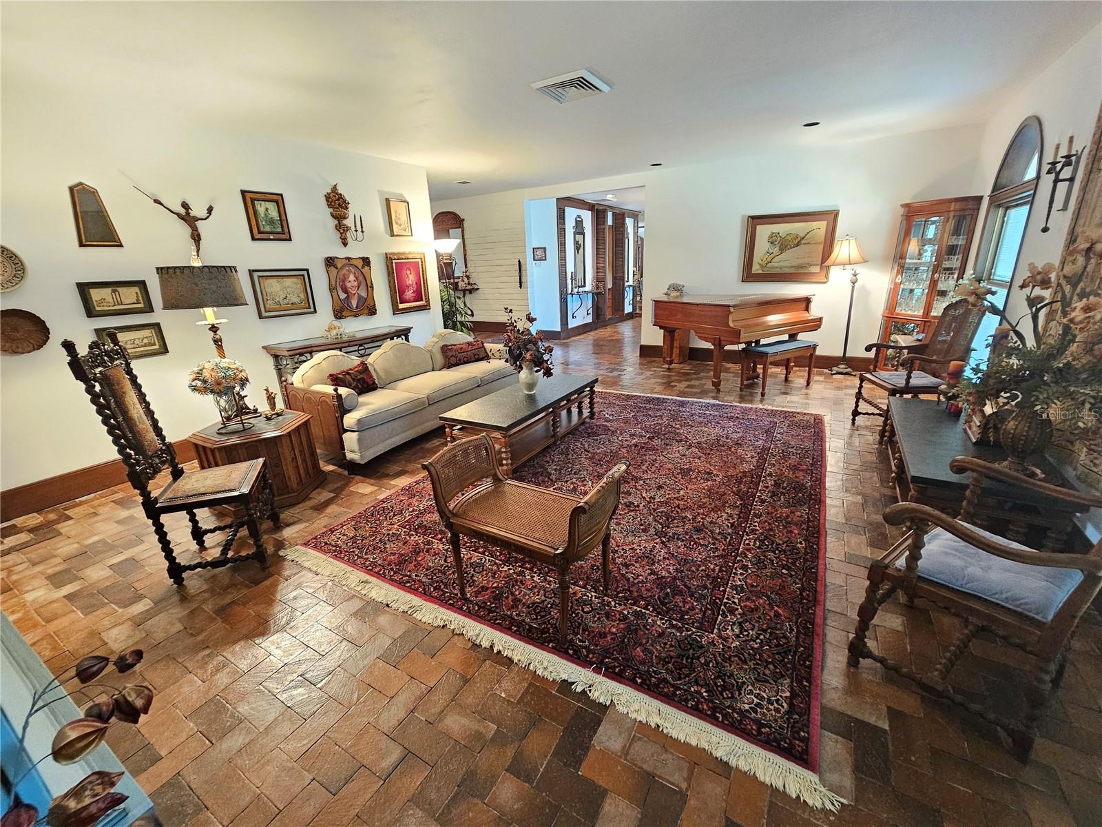 ORCHID SPRINGS UNRECORDED - Residential