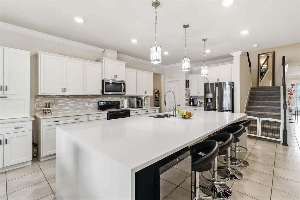 Photo of 2764 Matera Drive, Saint Cloud, FL 34771 (MLS # O6429968)
