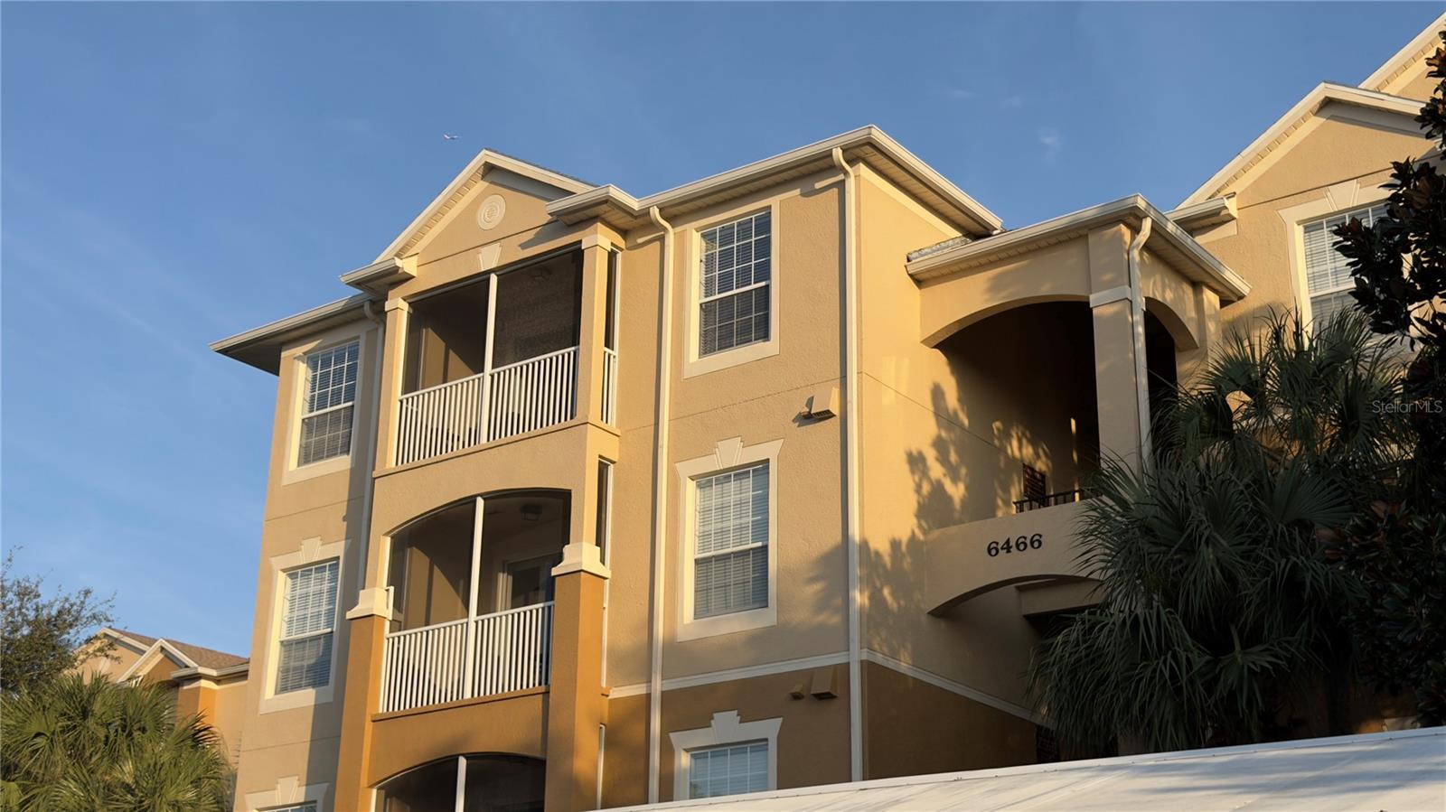 VENTURA/STONEBRIDGE COMMONS A - Residential Lease