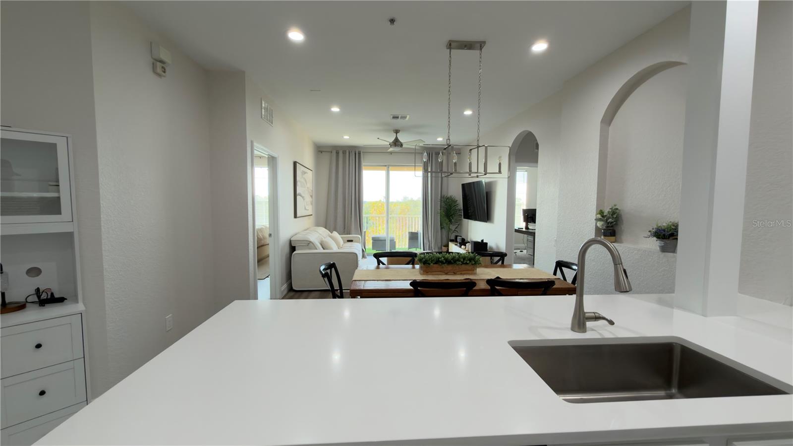 VENTURA/STONEBRIDGE COMMONS A - Residential Lease