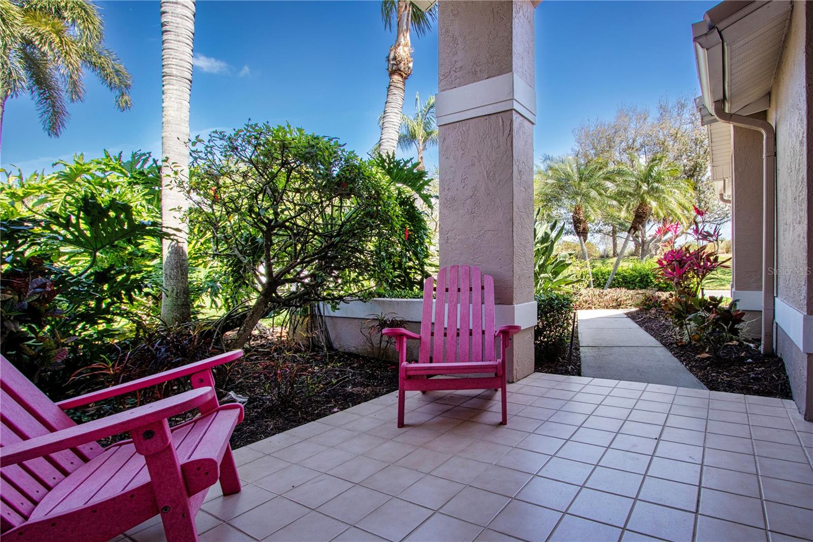 STONEYBROOK GOLF & COUNTRY CLUB - Residential