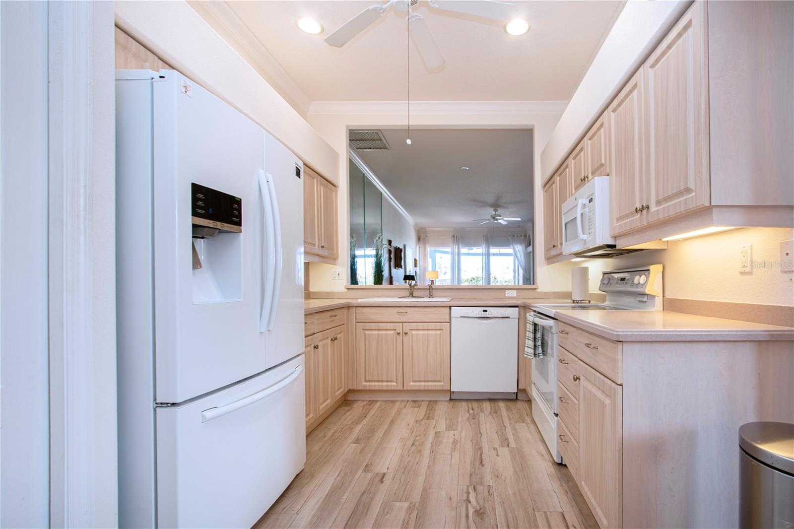 STONEYBROOK GOLF & COUNTRY CLUB - Residential