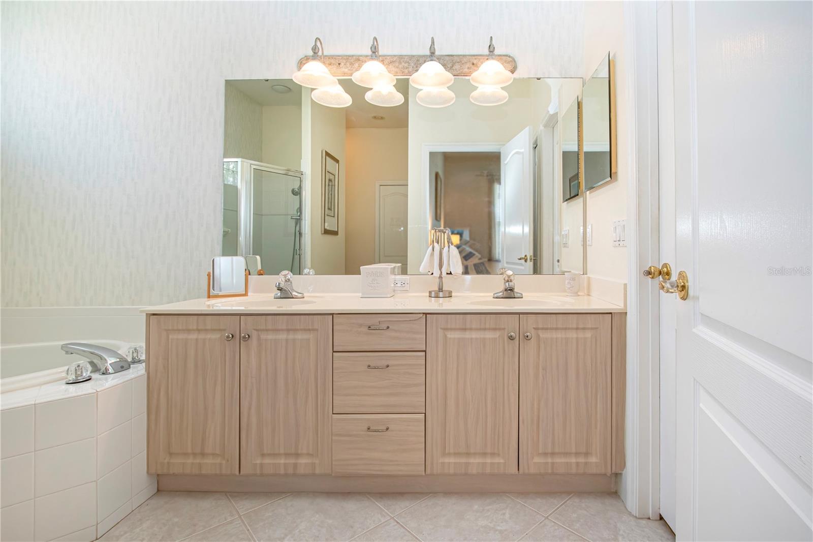 STONEYBROOK GOLF & COUNTRY CLUB - Residential