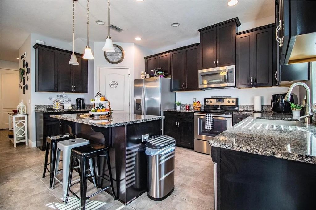 Photo of 13886 Arclid Street, Orlando, FL 32832 (MLS # O6417665)