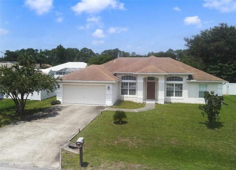 7 Phoenix Lane, Palm Coast, FL 32164