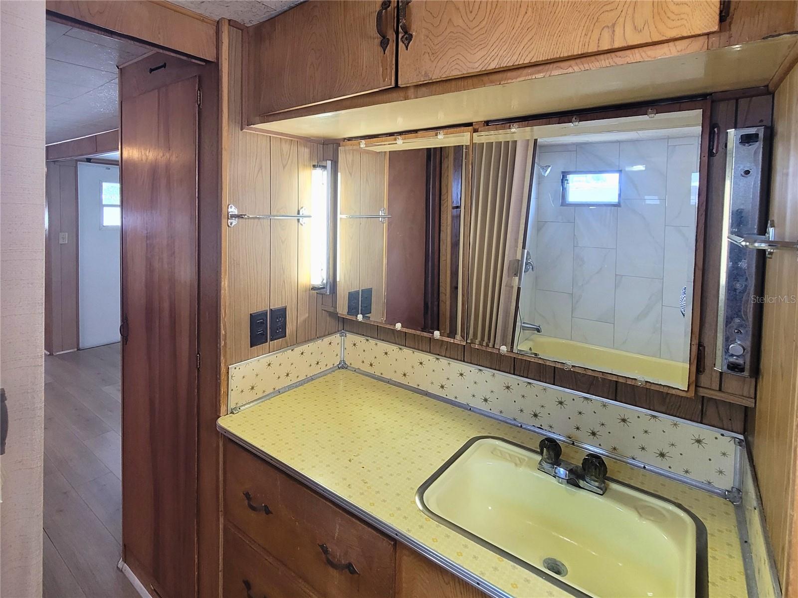 FAIR LANE ACRES FIRST ADD - Residential