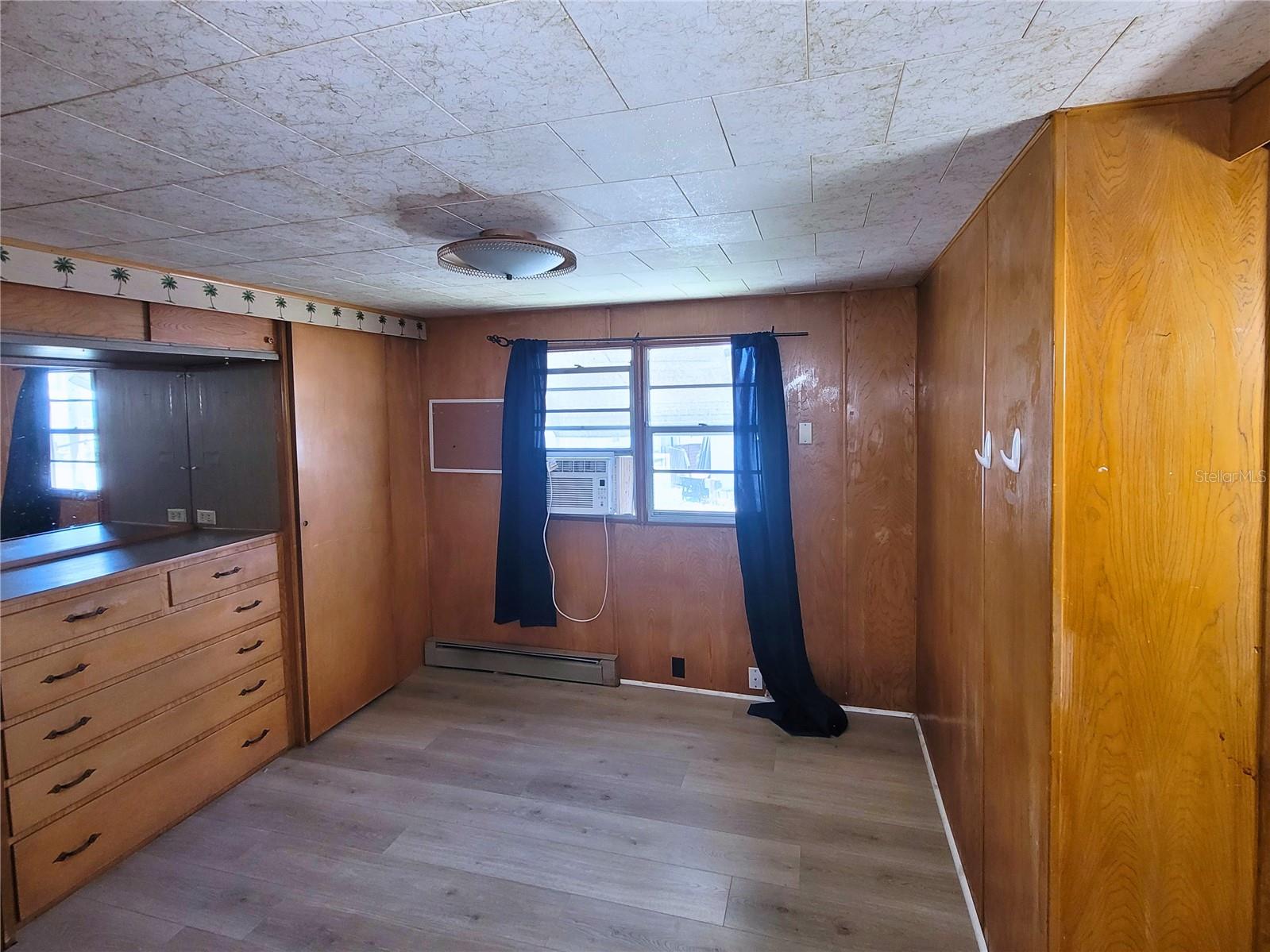 FAIR LANE ACRES FIRST ADD - Residential