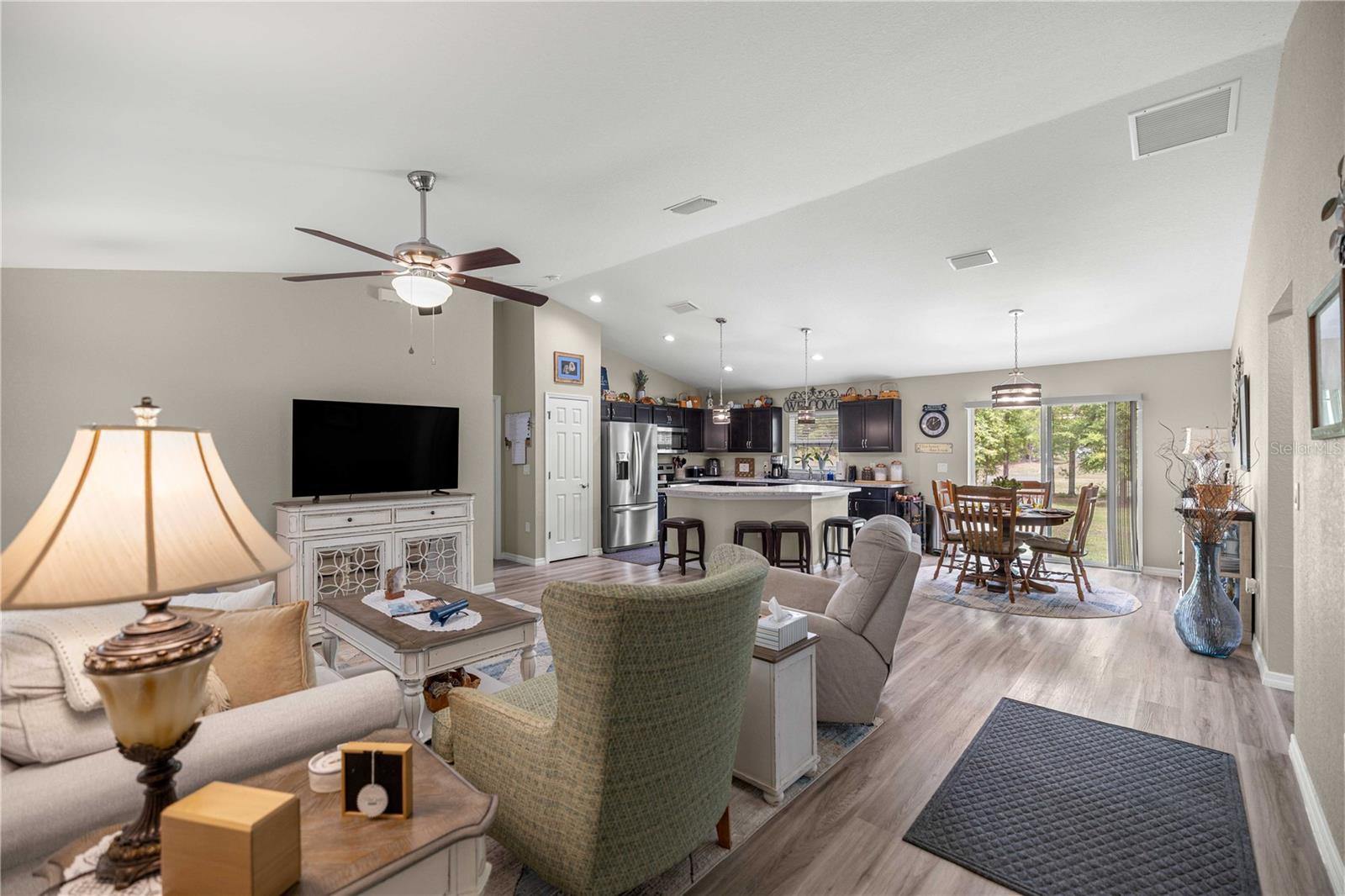 RAINBOW ACRES UN 01 - Residential