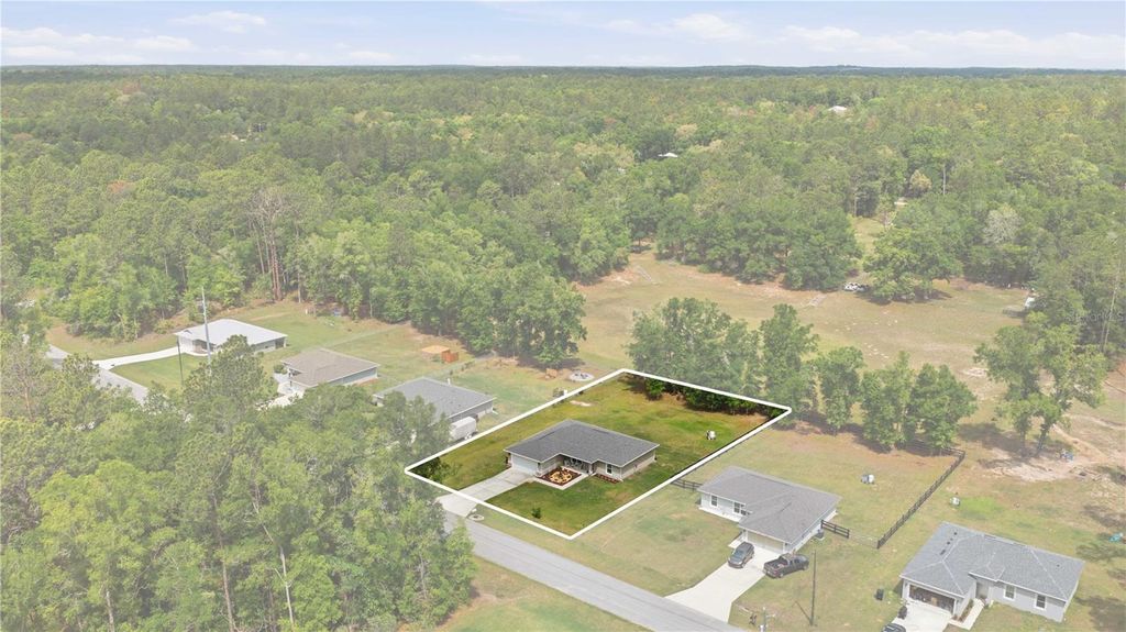 Photo of 19839 SW 59th Lane, Dunnellon, FL 34431 (MLS # OM722357)