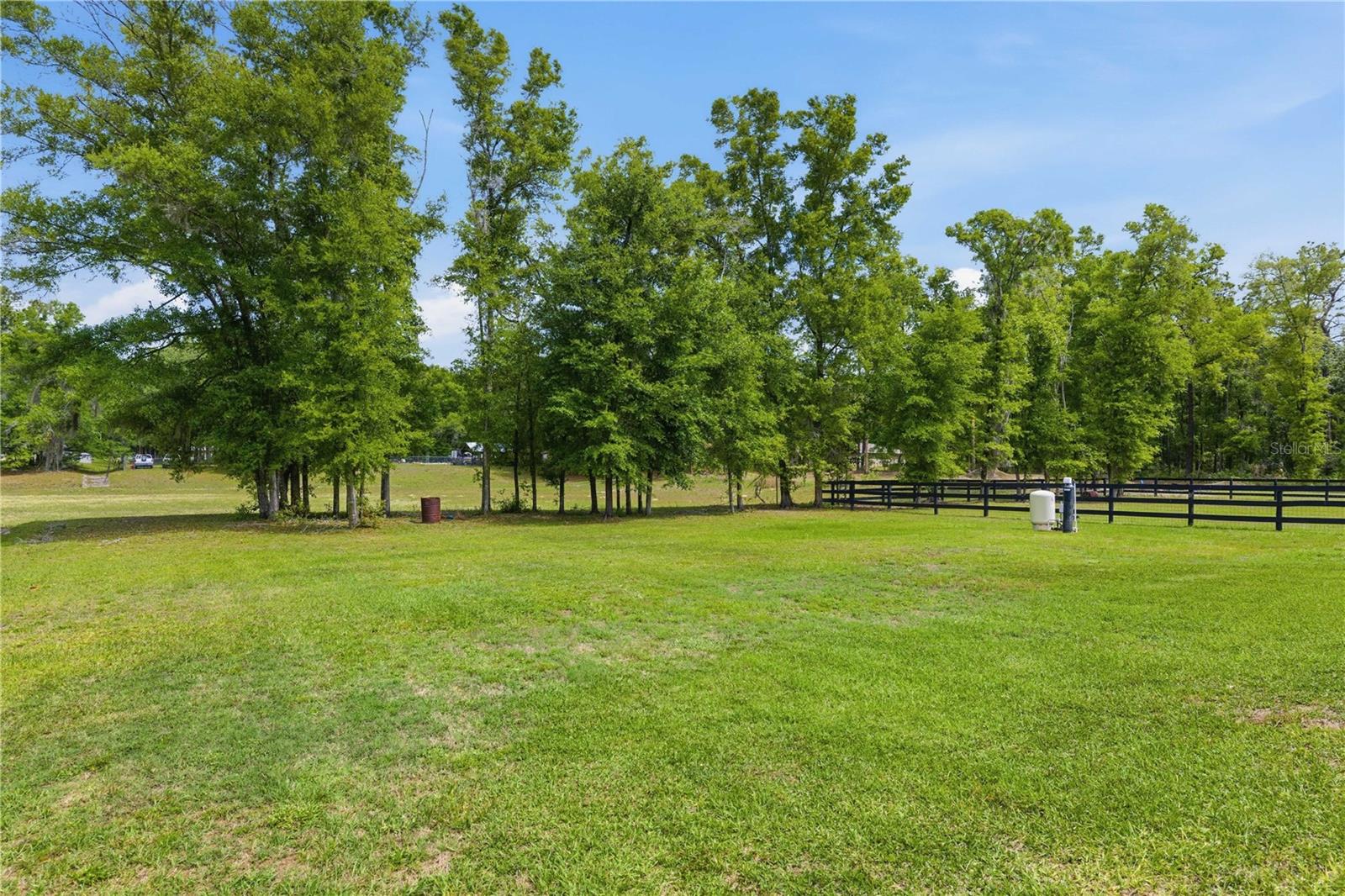 RAINBOW ACRES UN 01 - Residential