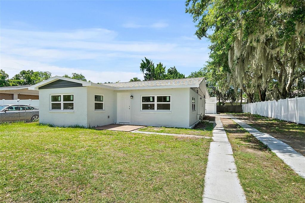 Photo of 607 Wayne Avenue, New Smyrna Beach, FL 32168 (MLS # V4949520)