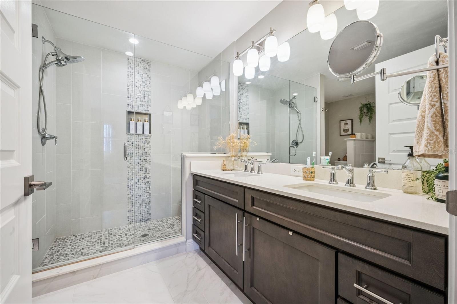 SIENA/BELLA COLLINA - Residential