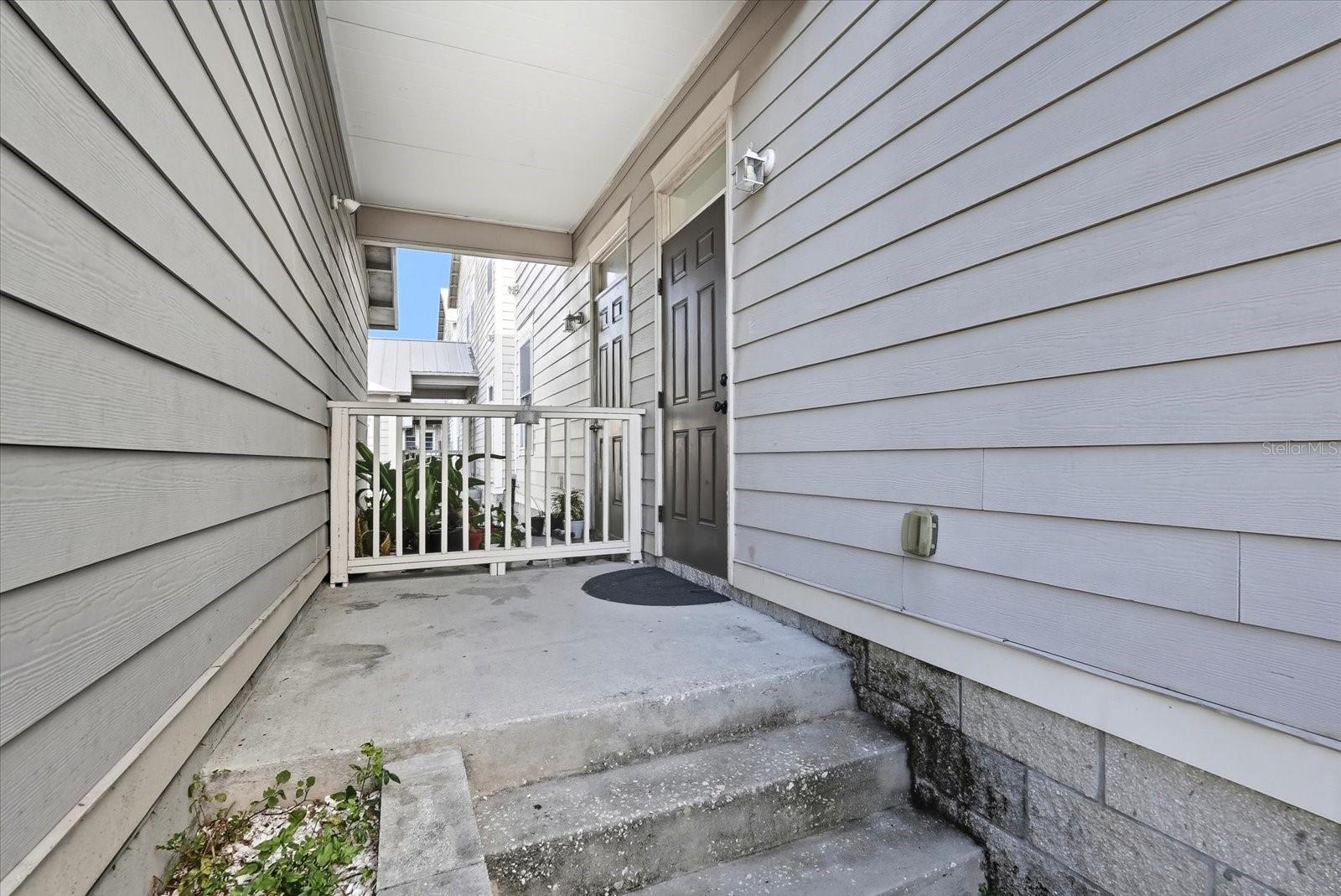 GIUSTOS TWNHMS - Residential