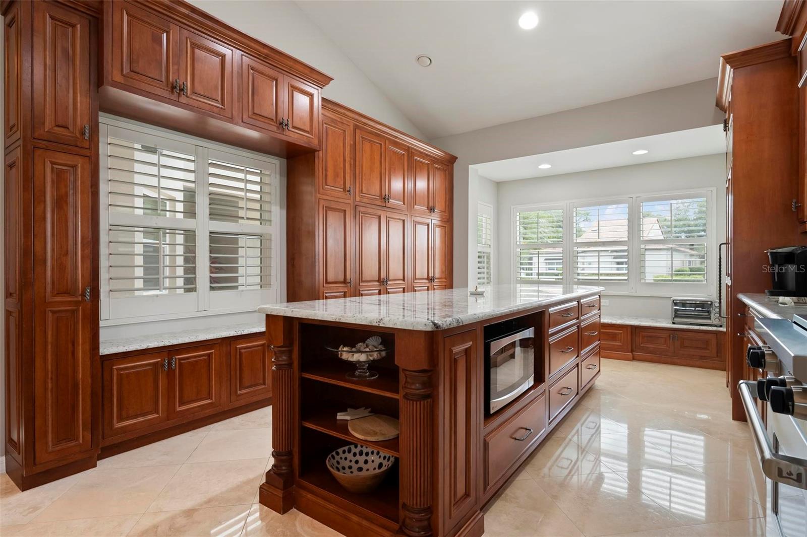 PRESTANICA/LA VISTA - Residential