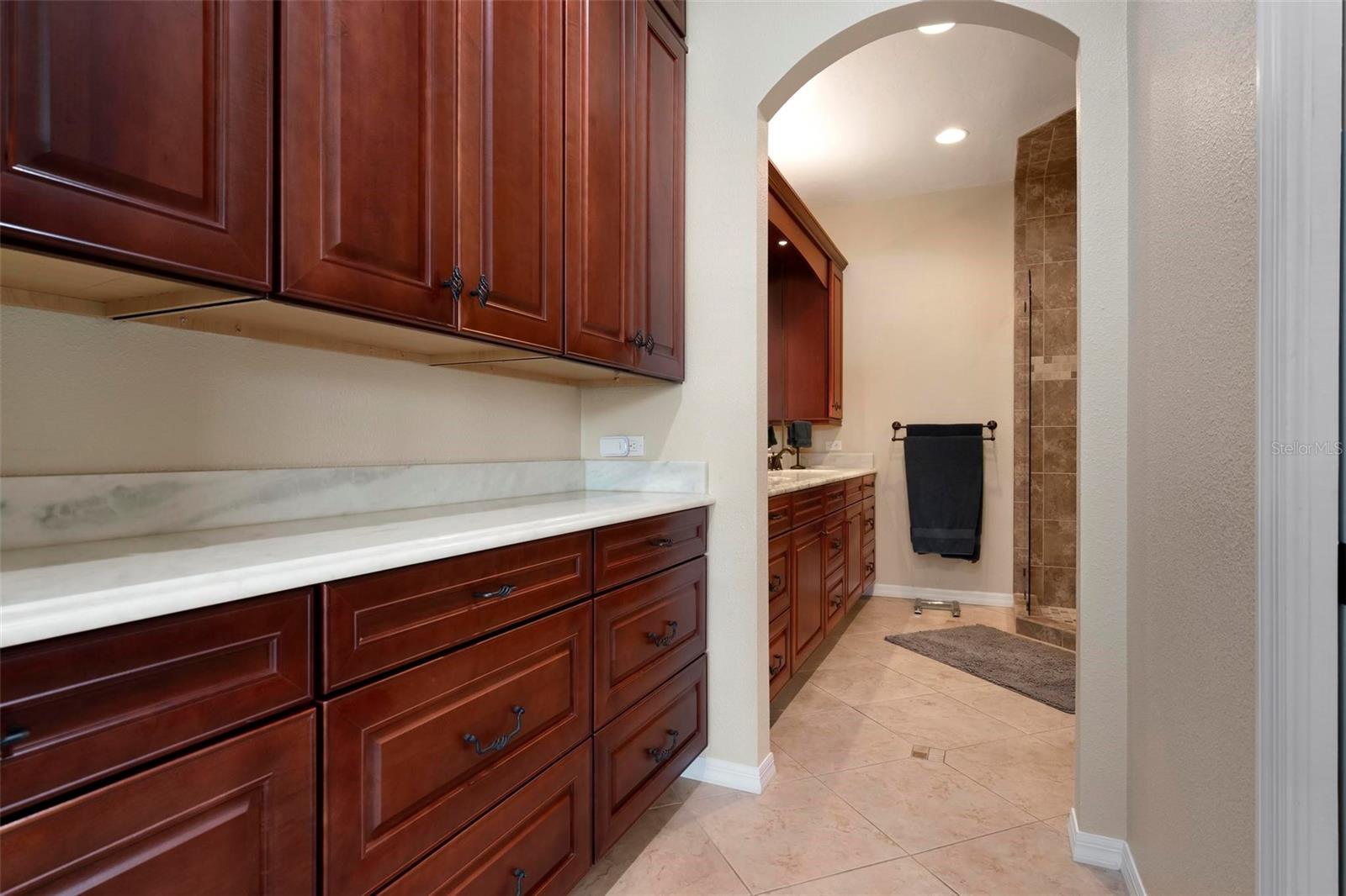 PRESTANICA/LA VISTA - Residential