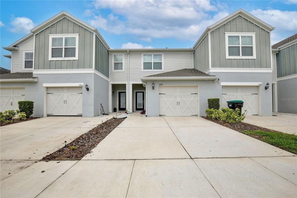 Photo of 3924 Plainview Drive, Orlando, FL 32824 (MLS # O6413022)